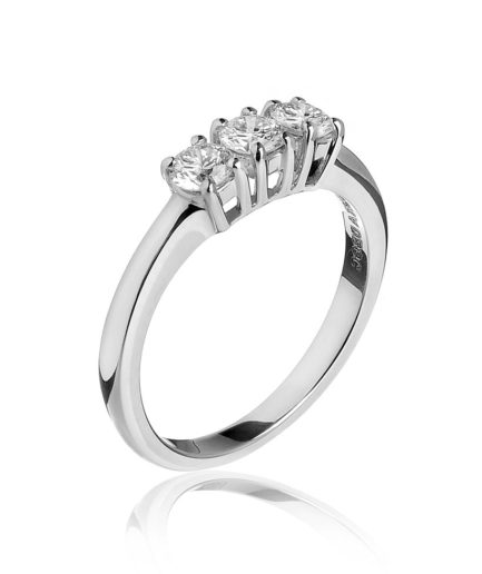 Forever-Unique-Jewels-Natural-diamonds-Diamanti-Gioielli-Collezione-DailyChic-Trilogy-Anello-Bridal-Moon
